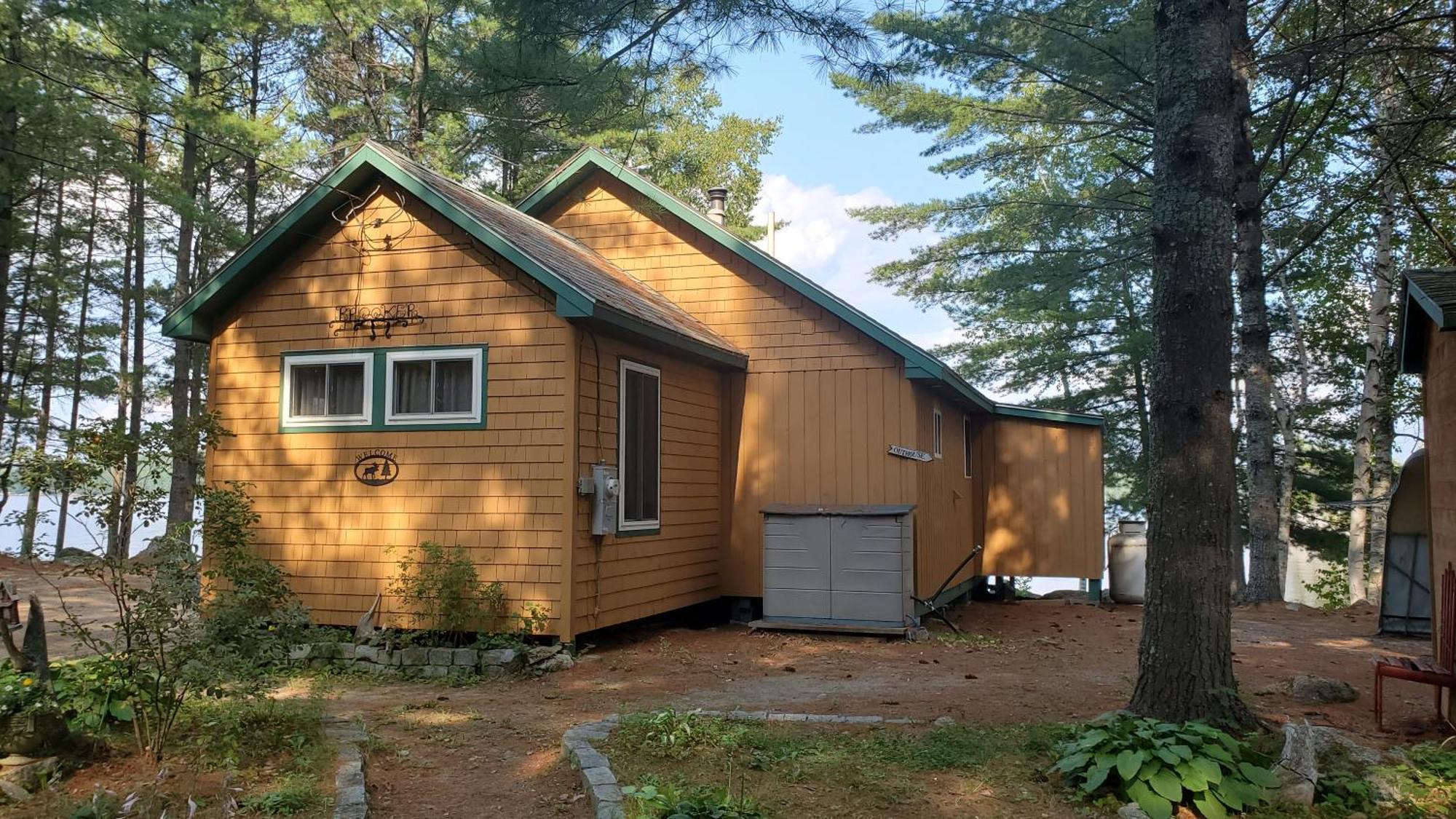 Beautiful Lakefront Cottage, Ambajejus Lake Millinocket Exterior photo